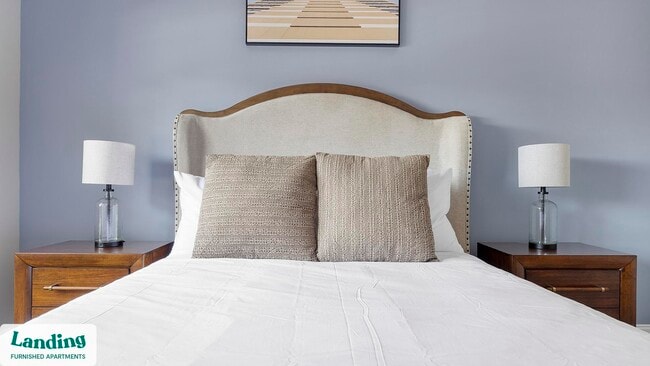 Foto del edificio - 100 Crossing Blvd