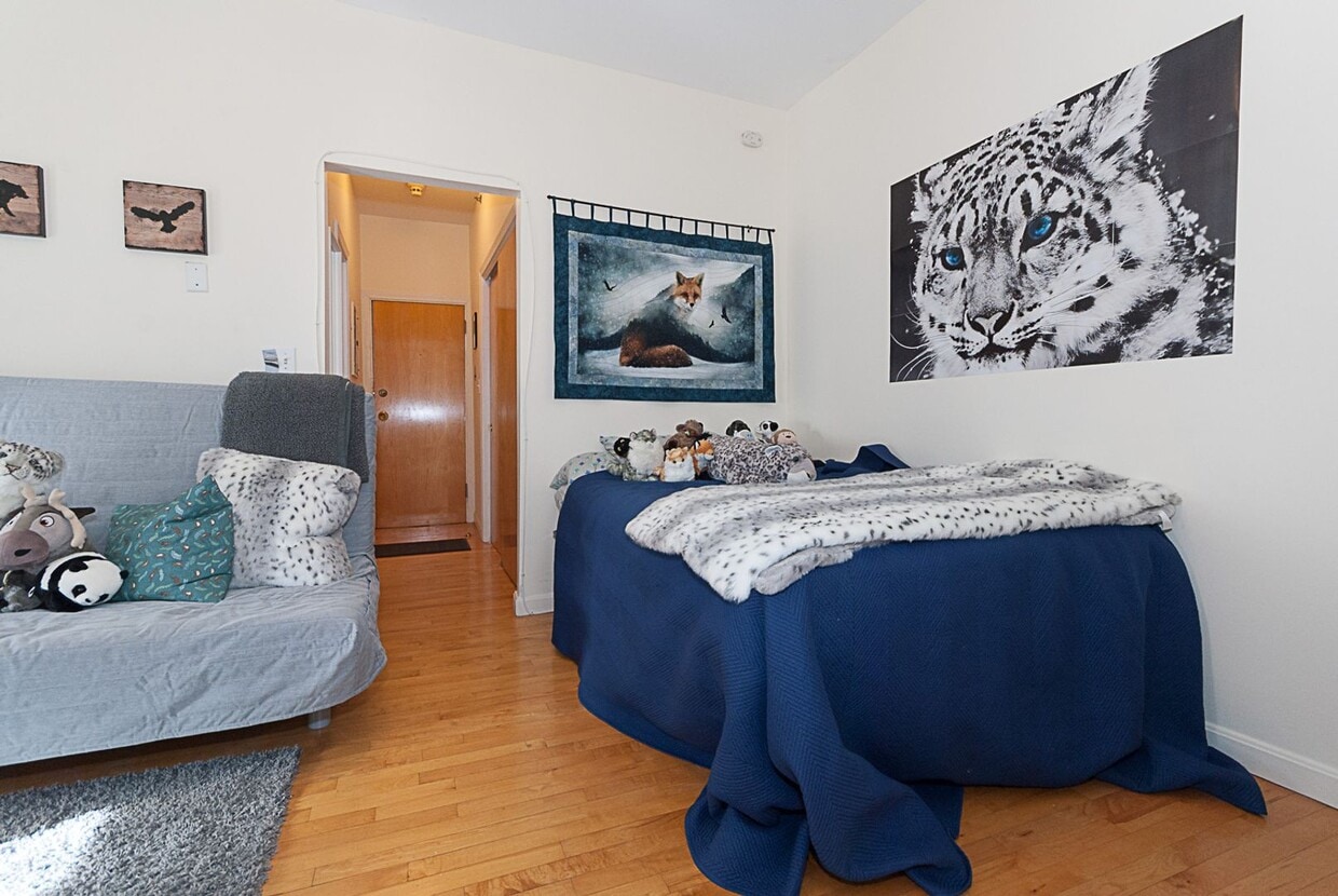 Cozy Studio Available 9/1 - Large Deck & E... - Cozy Studio Available 9/1 - Large Deck & E...