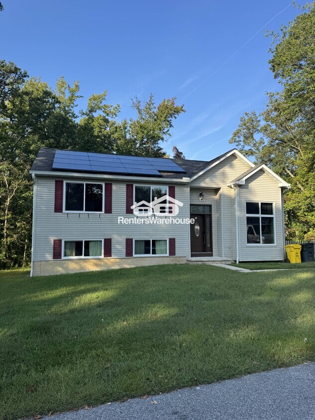 Foto principal - 8026 Stone Haven Dr