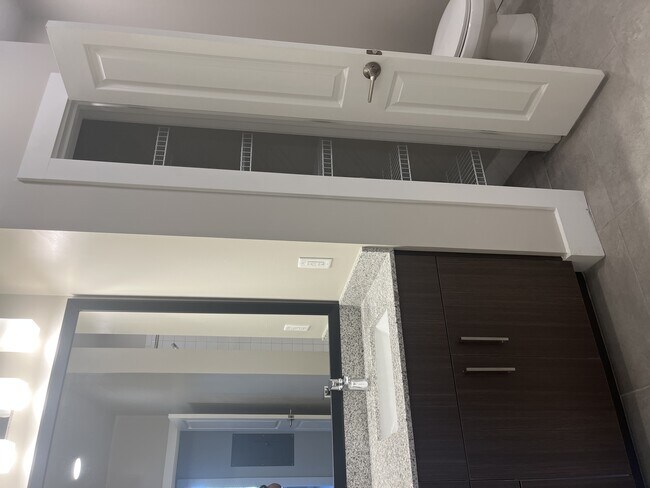 Interior Photo - 915 Glenwood Apartments at Grant Park