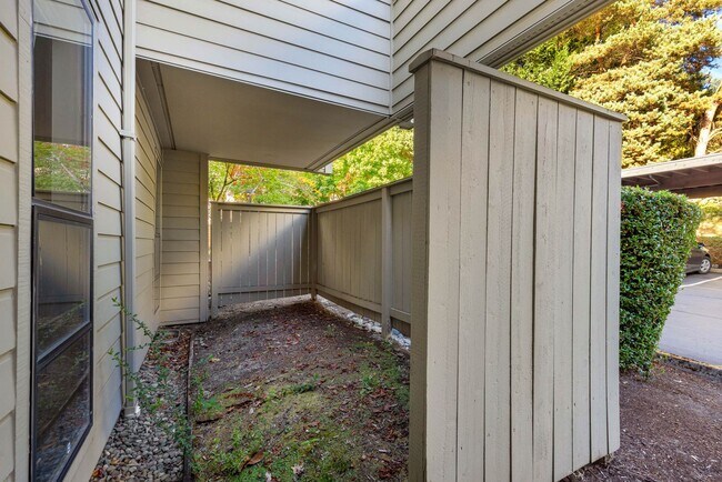 Foto del edificio - 8851 166th Ave NE