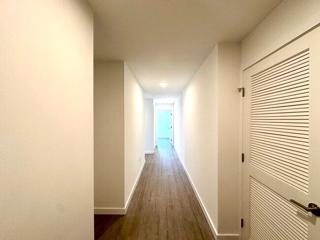 Foto del edificio - 234 NW 17th St