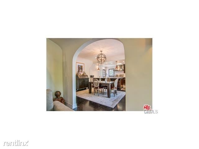Foto del edificio - 732 N Crescent Heights Blvd