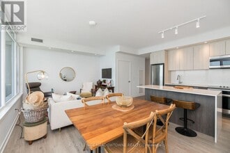 Building Photo - 1926 Lake Shore Blvd W