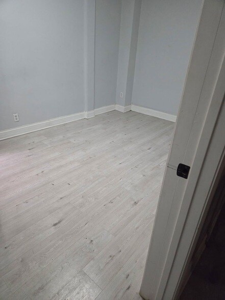 Foto del edificio - 6615 S Bishop St