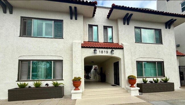 Foto del edificio - 1819 E. 4th ST. #15