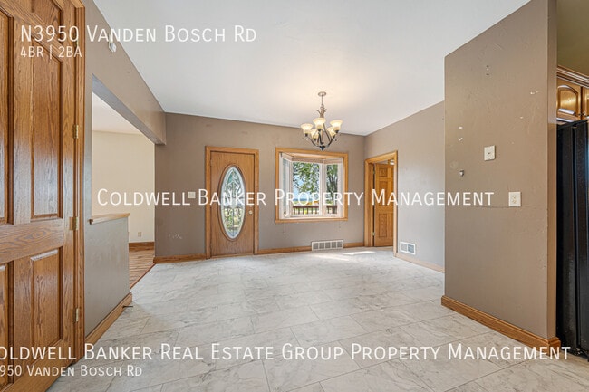 Building Photo - N3950 Vanden Bosch Rd