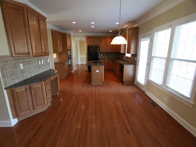 Building Photo - 251 Crimson Orchard Drive