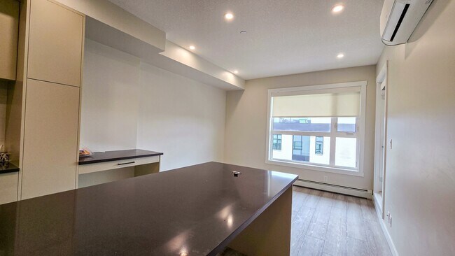 Photo du bâtiment - 4160 Norford Ave NW