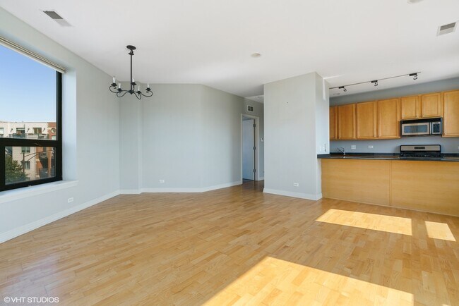 Foto del edificio - 859 W Erie St