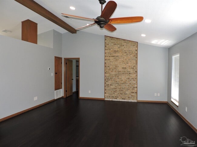 Building Photo - 1270 Palisade Rd