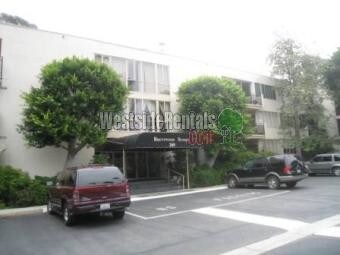 Foto principal - 289 S Barrington Ave