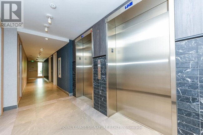 Building Photo - 1195 The Queensway