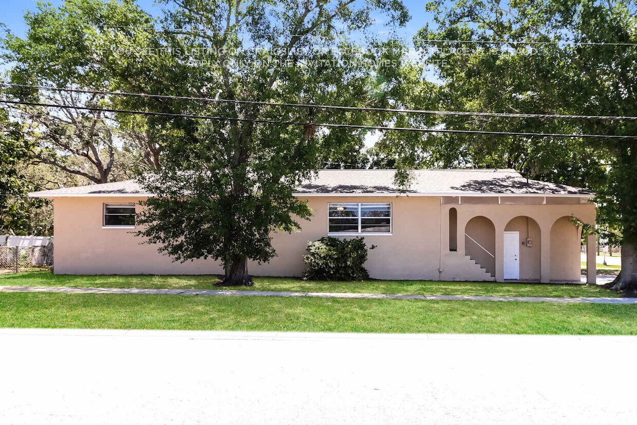 Foto principal - 1316 Gulf Rd