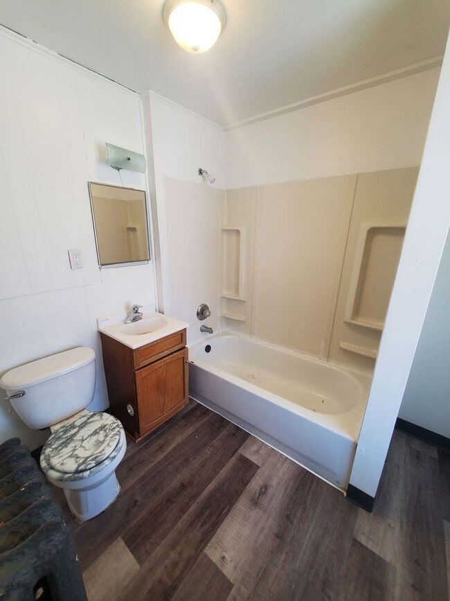 Building Photo - 5026-5028 18th Ave. (Duplex)