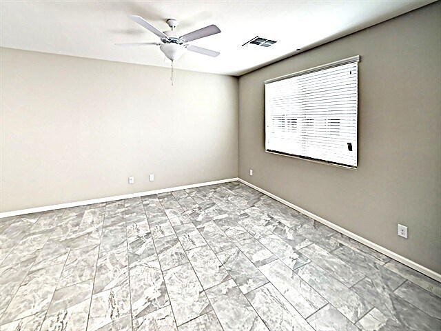 Building Photo - 20709 W Maiden Ln