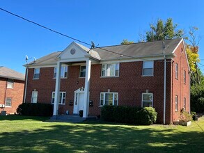 Building Photo - 2699 Dixie Hwy