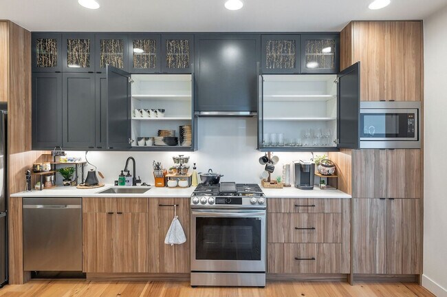 Foto del edificio - 34 W Cremona St