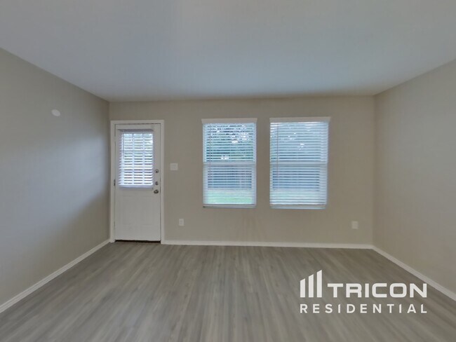 Foto del edificio - 9603 Littleton Grist