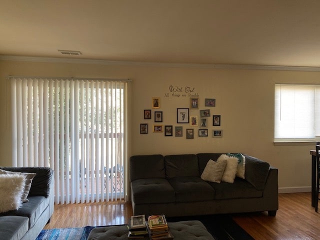 Building Photo - 5707 Adleigh Ave