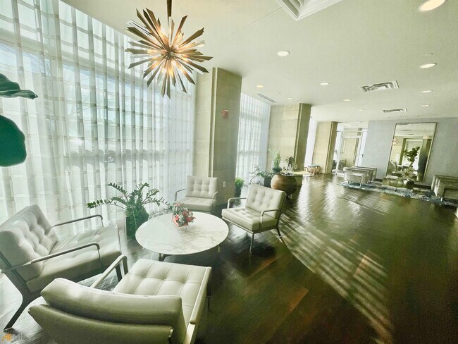 Foto del edificio - 4561 Olde Perimeter Way
