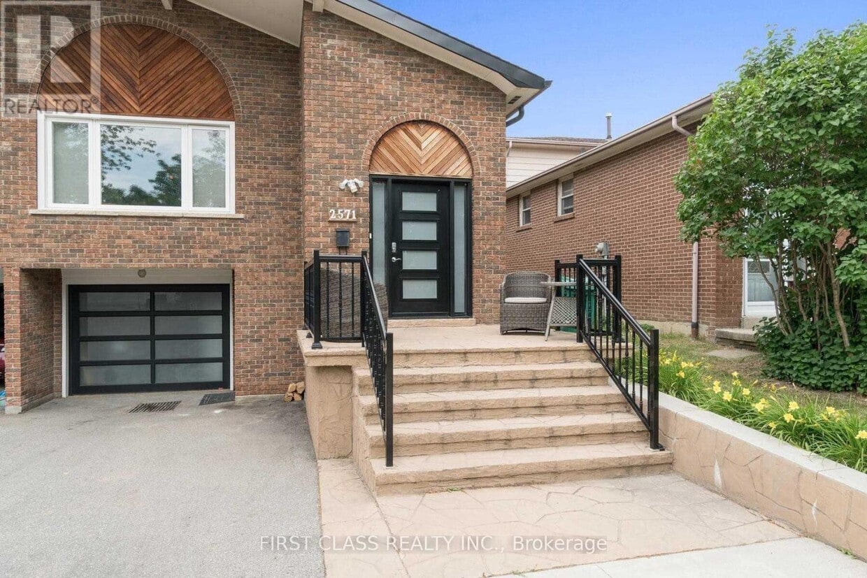 Photo principale - 2571 Palisander Ave