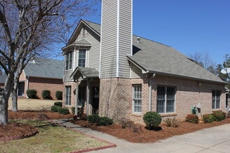Building Photo - 3247 Salem Cove Trail SE