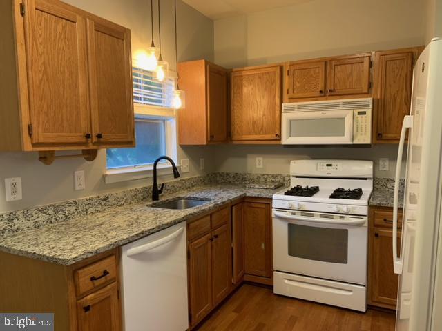 Foto del edificio - 107 Princetown Dr