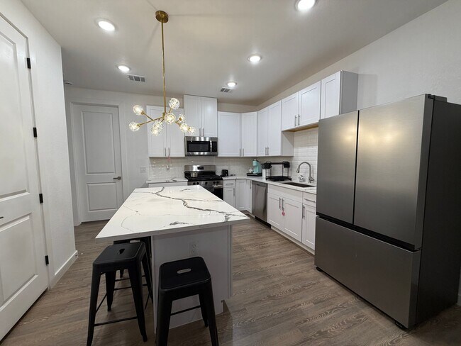 Foto del edificio - 8001 Talton St