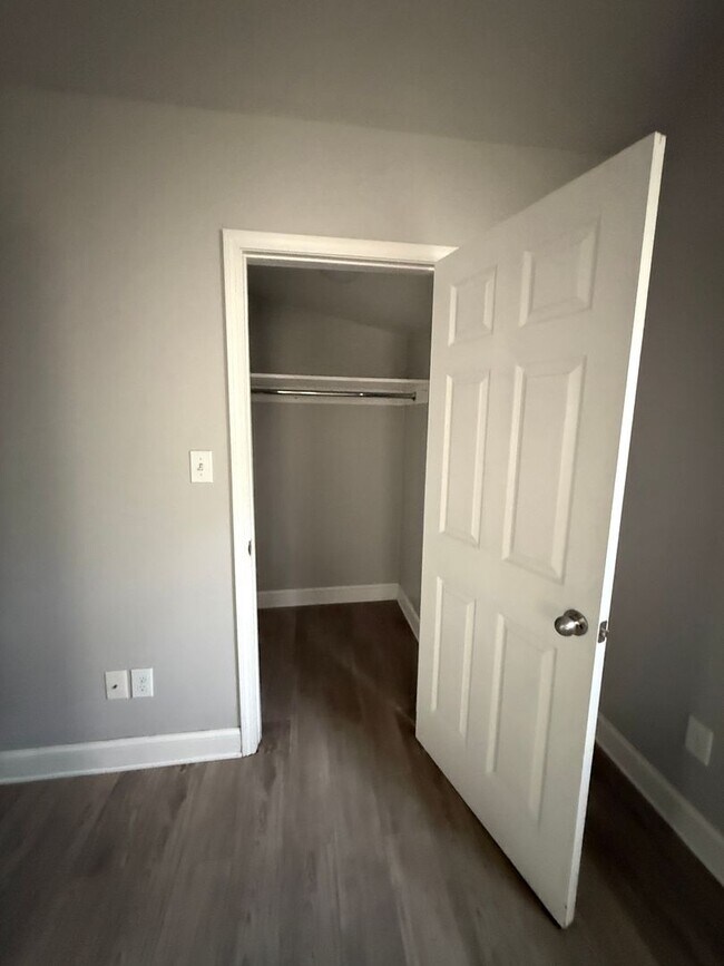 Foto del edificio - 2 Bedroom Downtown!