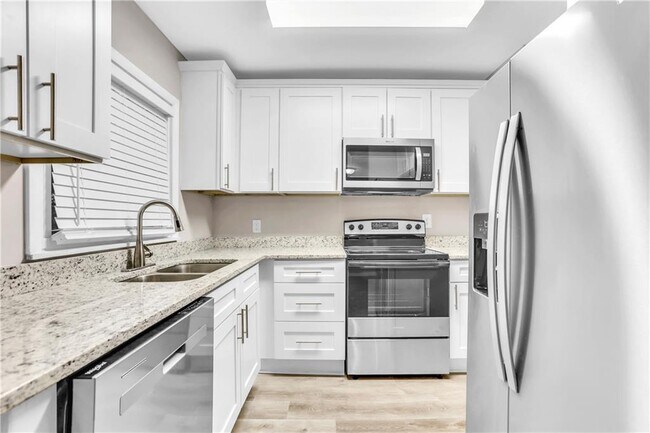 Foto del edificio - 291 Ard Pl NW