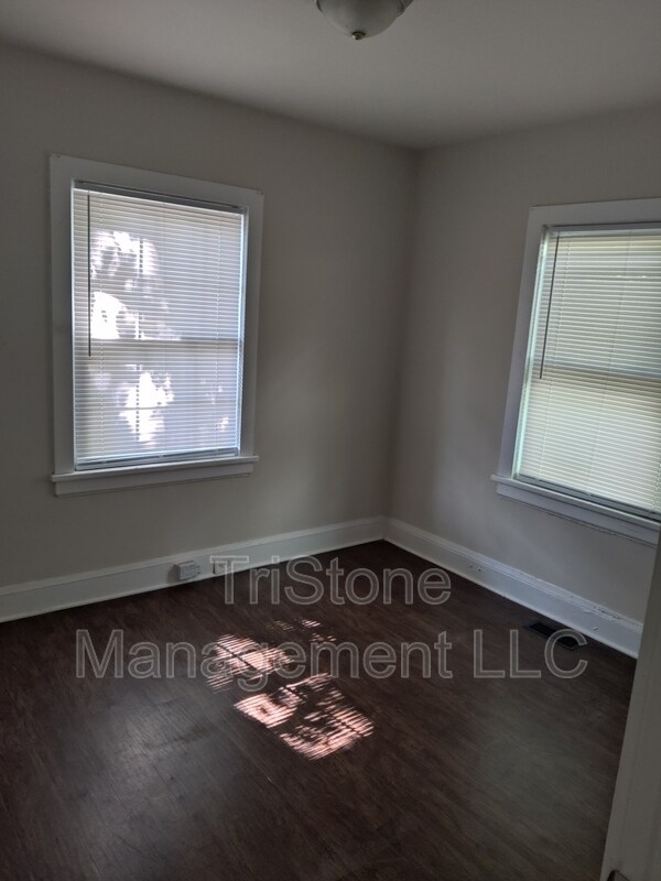 Foto del edificio - 1312 Bethel Rd