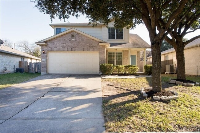 Building Photo - 1415 Fort LLoyd Pl