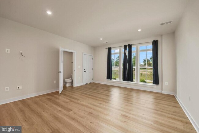 Foto del edificio - 1733 Dunnington Pl
