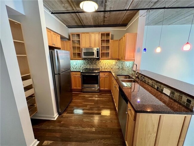 Photo - 800 Peachtree St NE Apartment