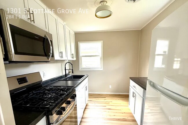 Building Photo - 1301 S Cottage Grove Ave
