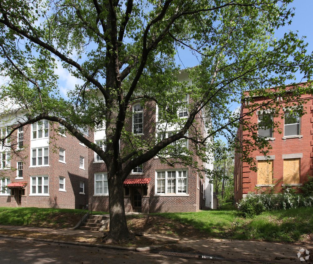 Building Photo - North Mersington Apartments