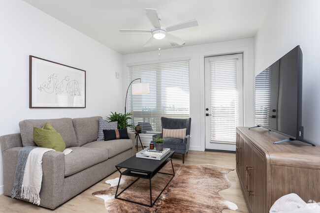 2BR, 2BA - 1,083SF - Momentum Apartments