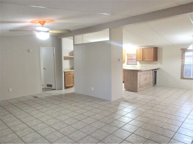Foto del edificio - 501 W. MAIN #3