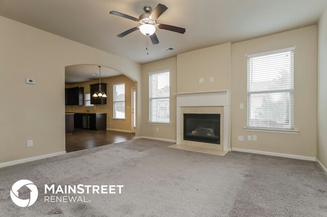 Building Photo - 1209 Creek Crossing Dr