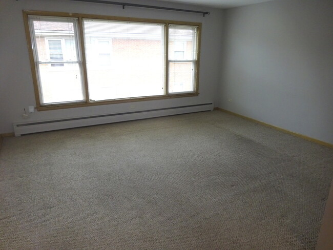 Foto del edificio - 6636 N Harlem Ave