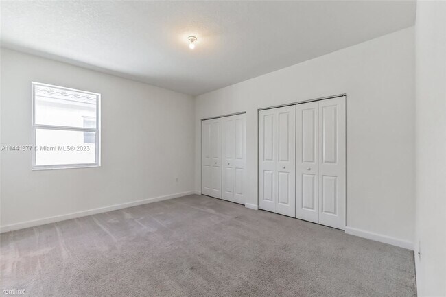 Building Photo - 3 br, 2.5 bath House - 1415 SE 26th Ave