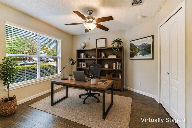 Foto del edificio - 1303 Crossvine Way