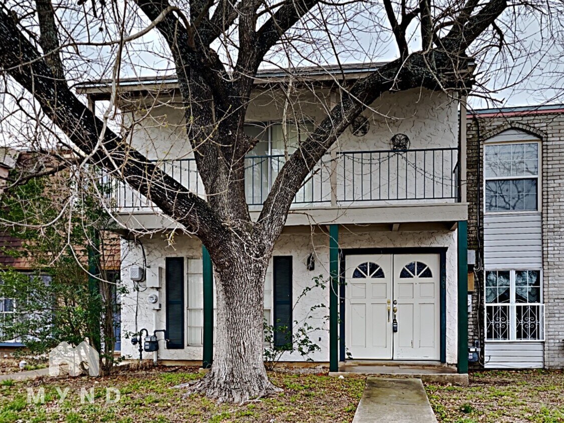 Primary Photo - 6630 Spring Manor St
