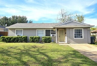 Building Photo - 3735 State Oak Dr