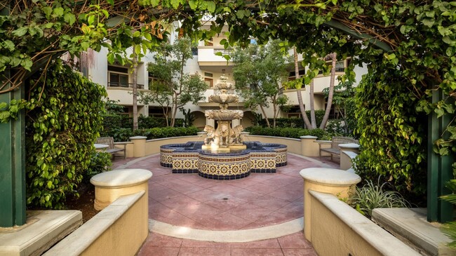 Foto del edificio - 1040 Glendon Ave
