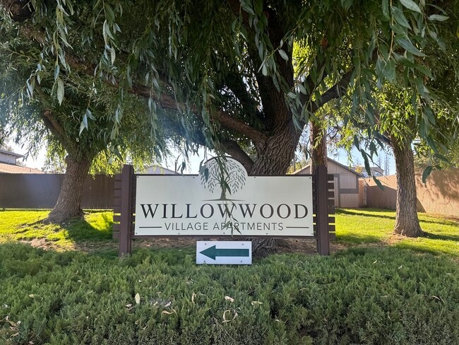 Building Photo - Willow Wood Village