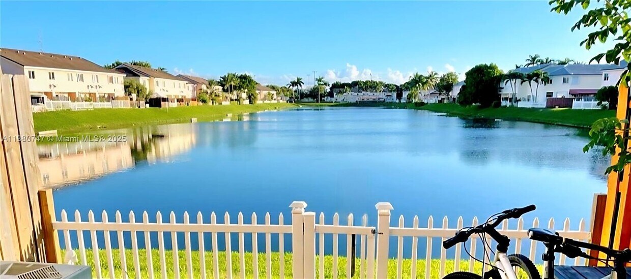 Foto principal - 14273 SW 121st Pl