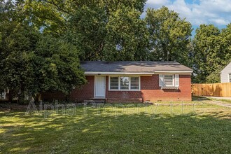Building Photo - 123 Legrand Blvd