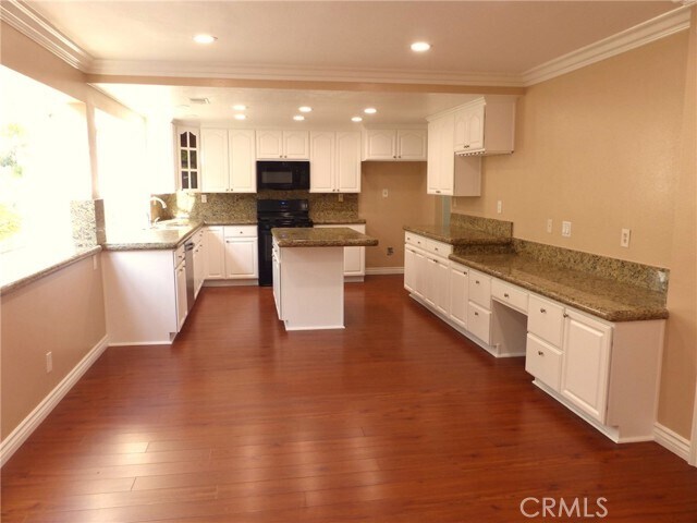 Building Photo - 29391 Crown Ridge